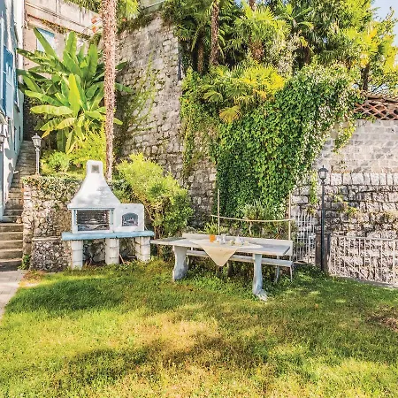 Holiday home Casa Punta Lavello 02